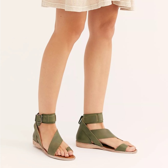 NIB FREE PEOPLE VALE BOOT SANDALS (39) - Picture 3 of 10